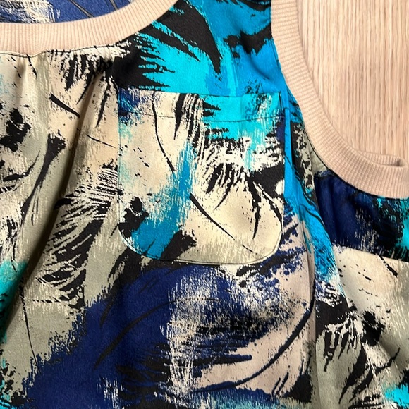 A.N.A Polyester Tank Top with Front Pocket, Size XL - Picture 3 of 7